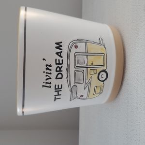 CERAMIC  5" FLOWER POT